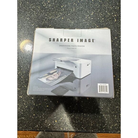 Sharper Image 4 x 6 color photo printer. - Picture 1 of 7